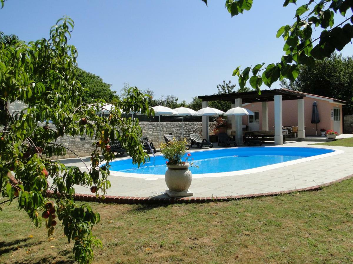 Apartments Villa Maran Umag Luaran gambar