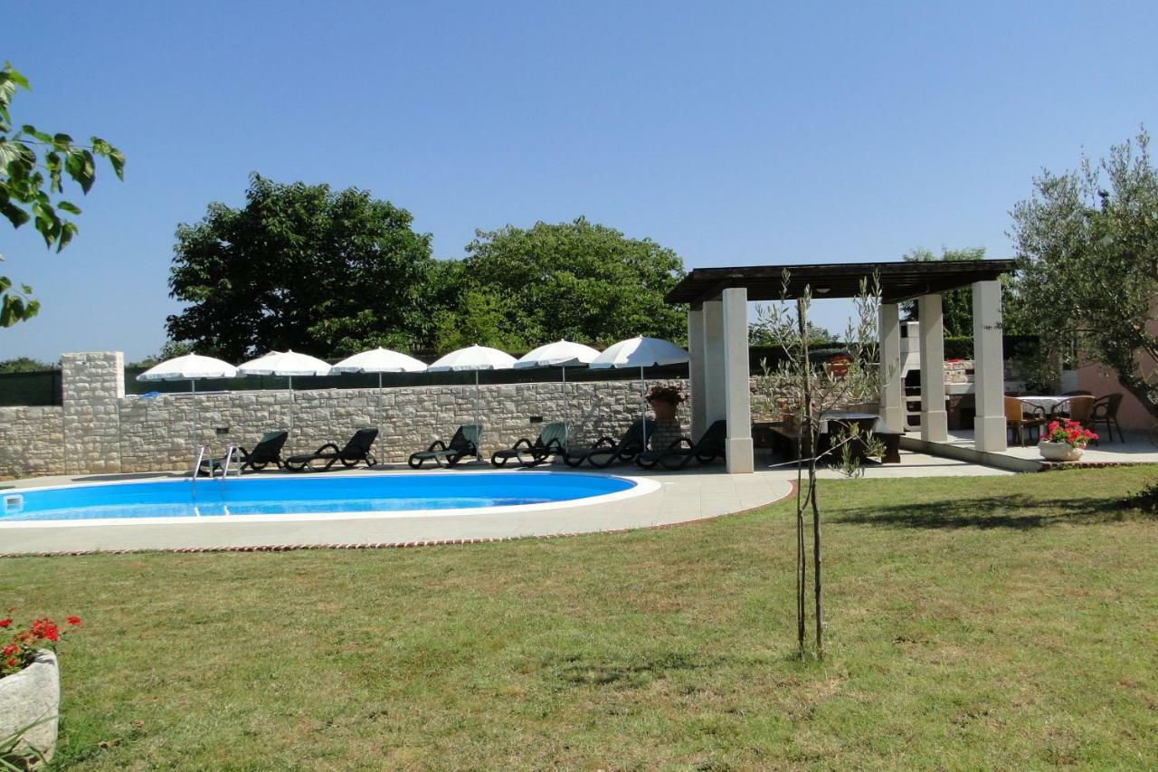 Apartments Villa Maran Umag Luaran gambar