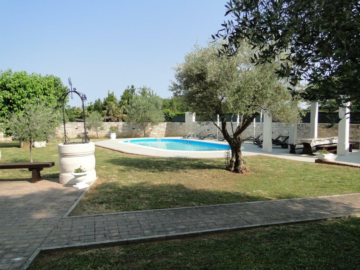 Apartments Villa Maran Umag Luaran gambar